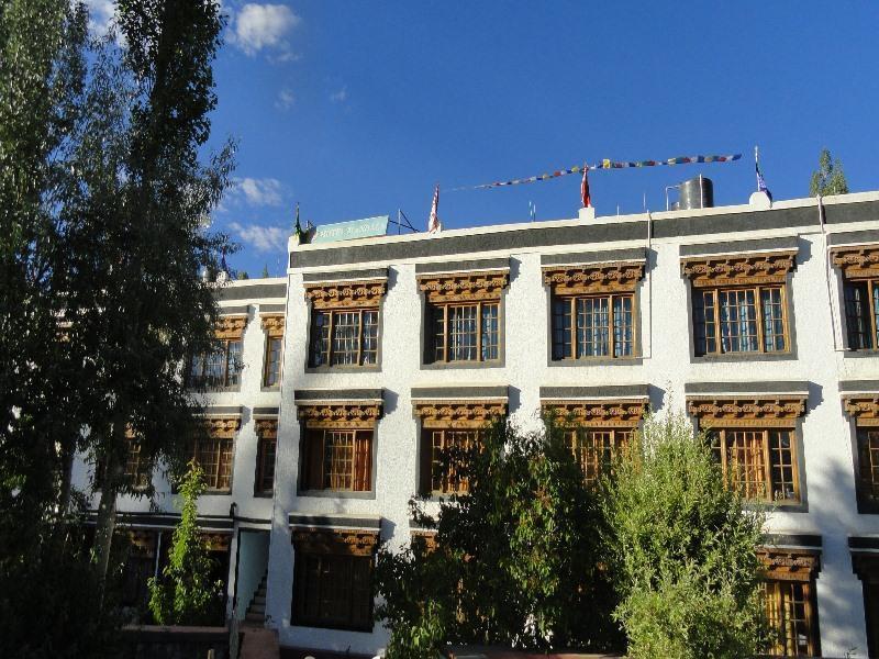 Mandala Hotel Leh Exterior photo