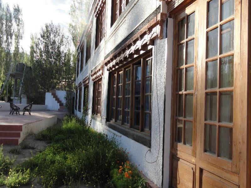 Mandala Hotel Leh Exterior photo