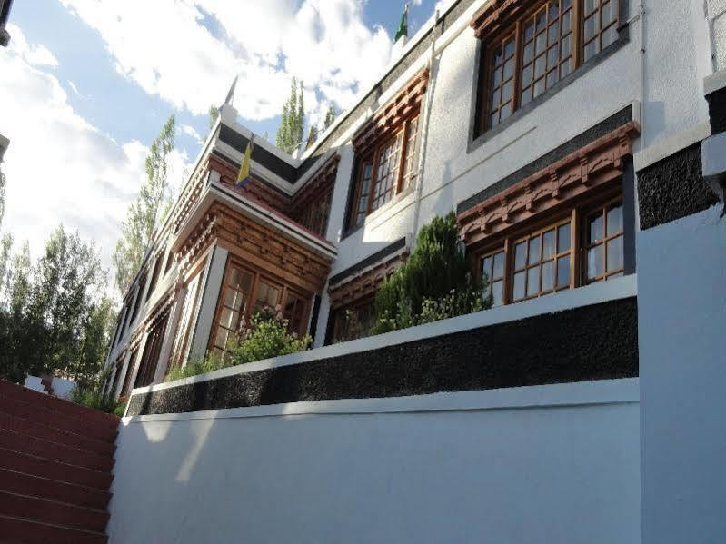 Mandala Hotel Leh Exterior photo