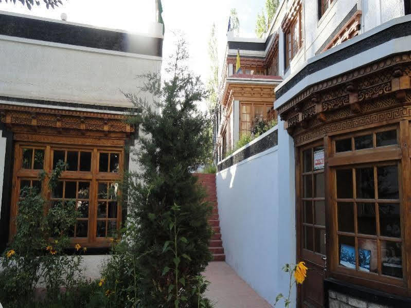 Mandala Hotel Leh Exterior photo